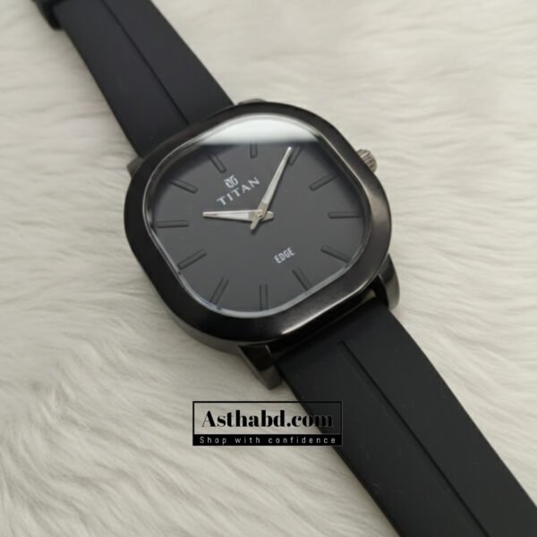 Titan Classy Square Men's Watch-Black